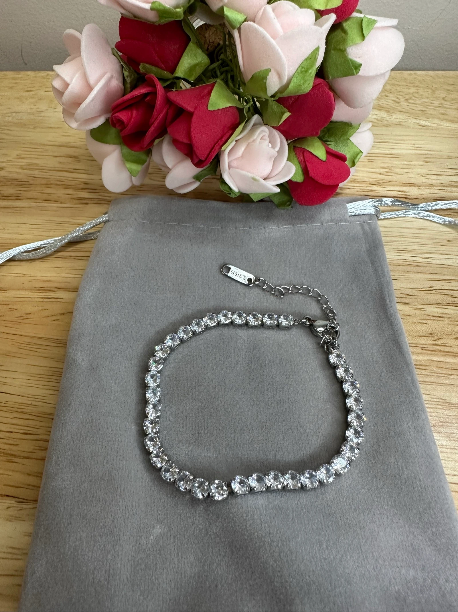 Silver-tone stainless steel tennis bracelet - Sparkling zircons – photo 2